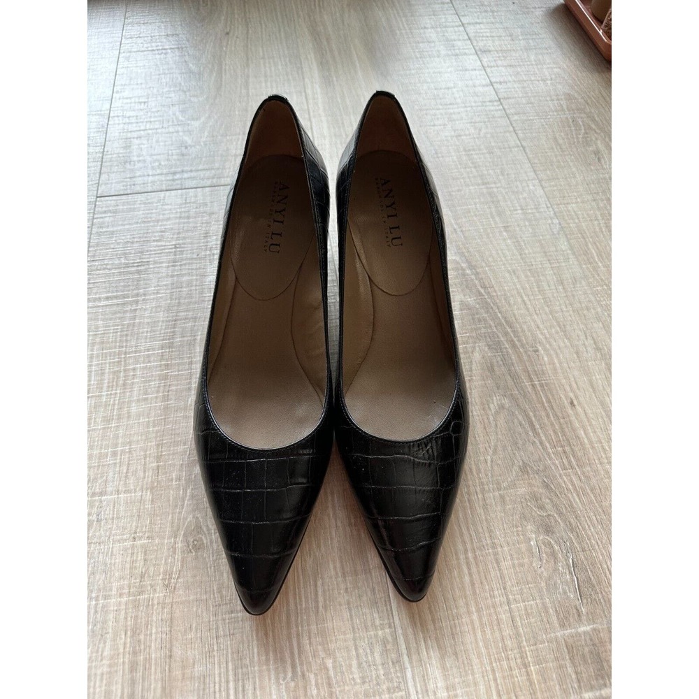 Anyi Lu Black Leather Crocodile & Ostrich Block Heels - Size 41/ Womens 11